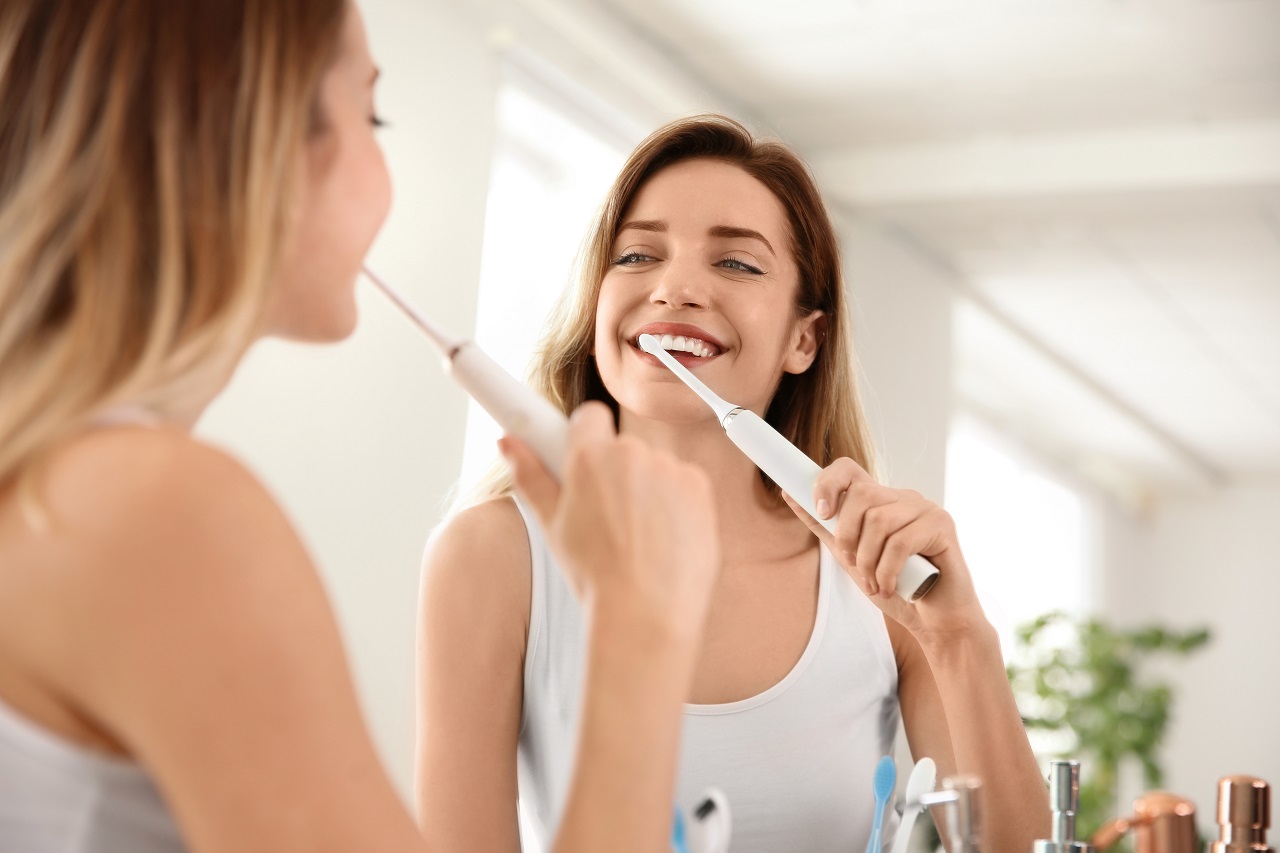 Jak dbać o biel zębów?